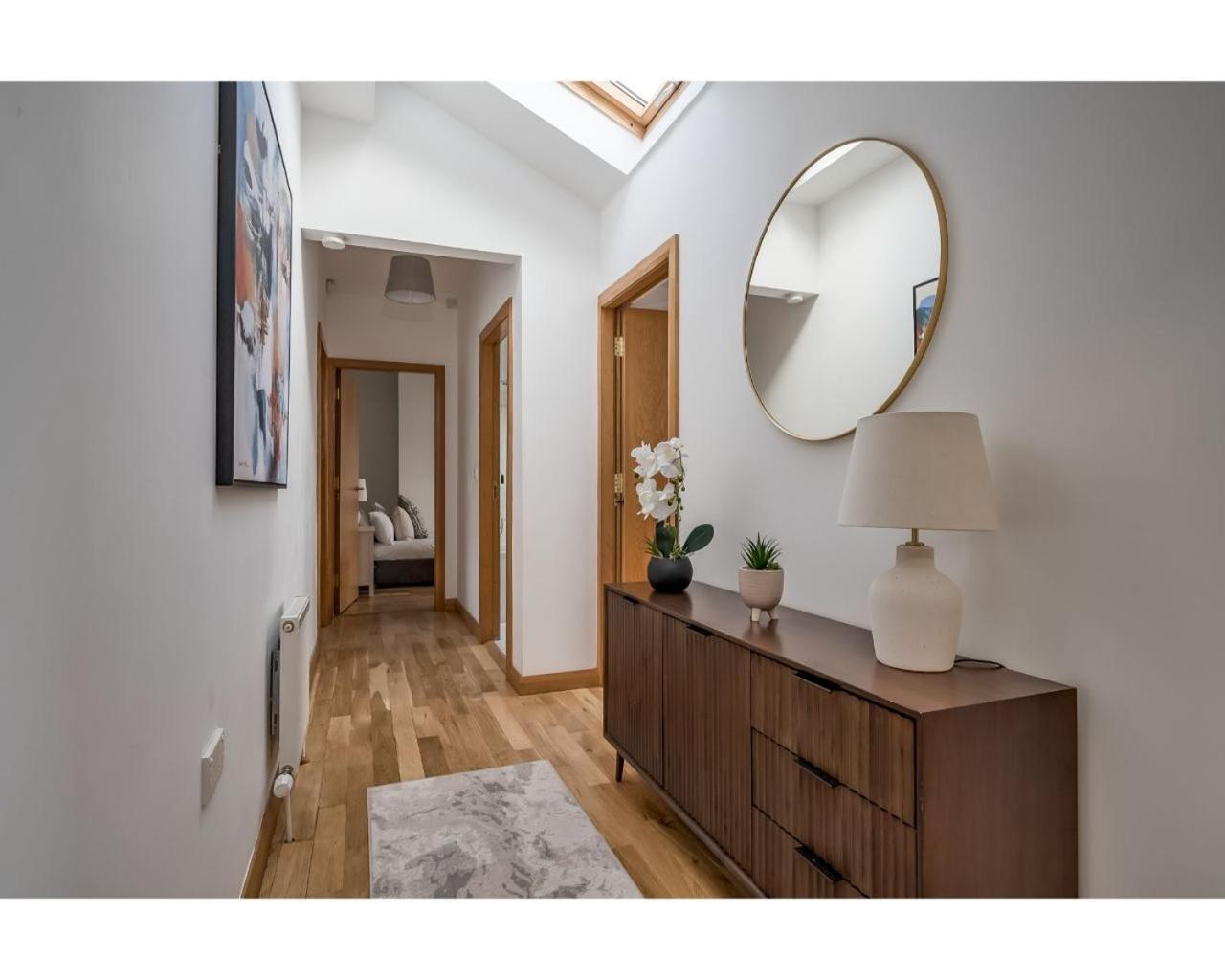 Central Belfast Apartments Pottinger'S Quay Bagian luar foto